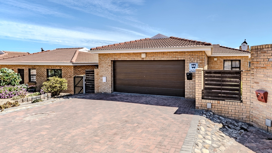 3 Bedroom Property for Sale in Normandie Western Cape